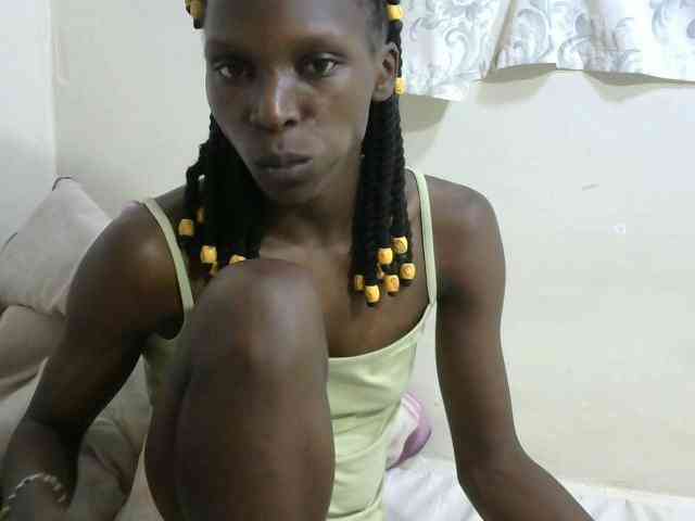 PrettyOne1 webcam