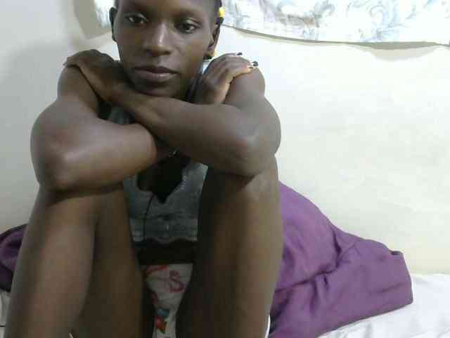 PrettyOne1 webcam