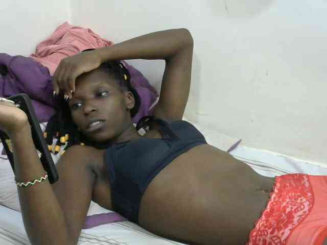 PrettyOne1 webcam