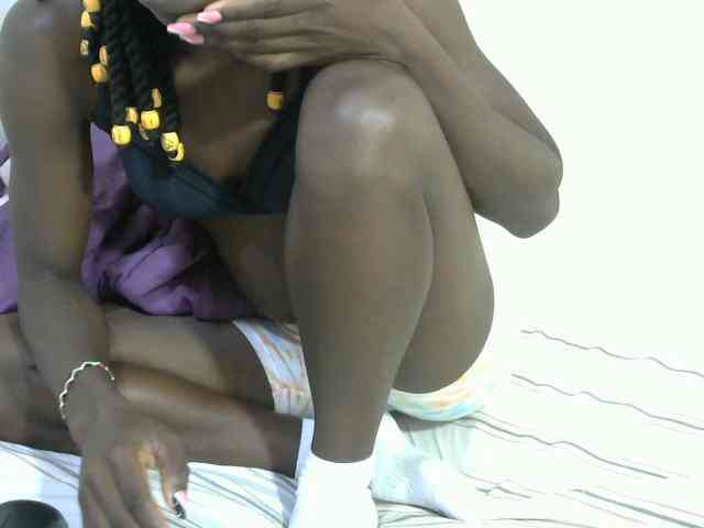 PrettyOne1 webcam