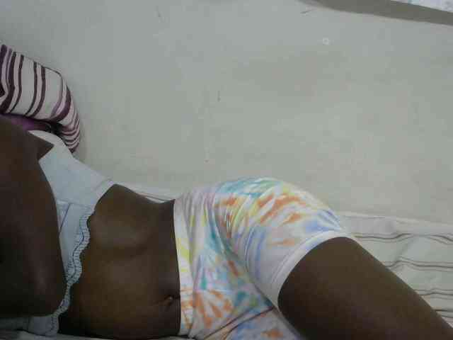 PrettyOne1 webcam