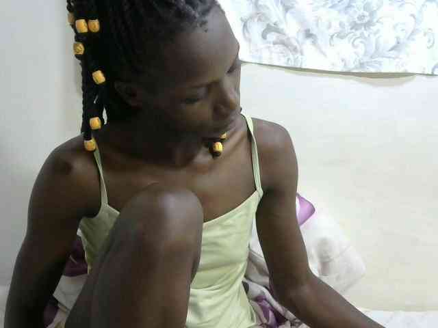 PrettyOne1 webcam