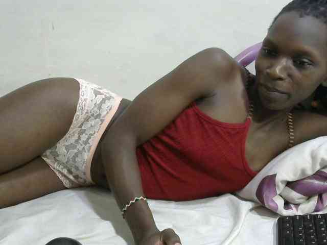 PrettyOne1 webcam