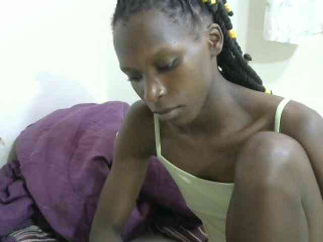 PrettyOne1 webcam