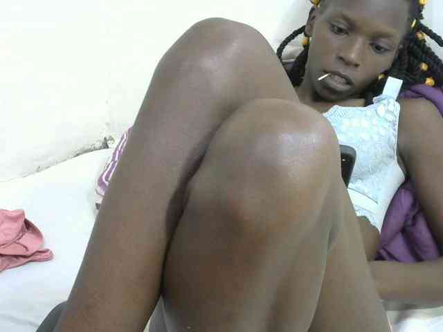 PrettyOne1 webcam
