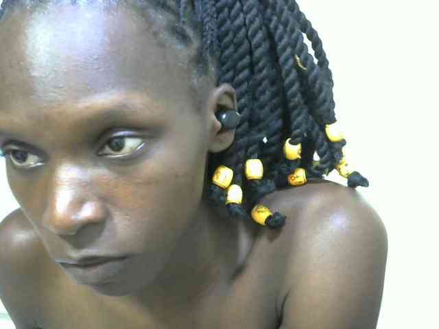 PrettyOne1 webcam