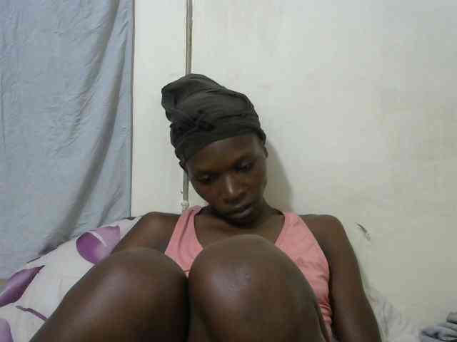 PrettyOne1 webcam