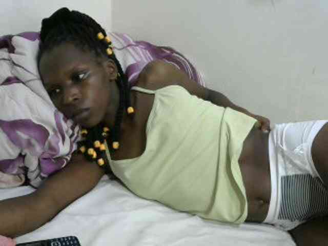 PrettyOne1 webcam