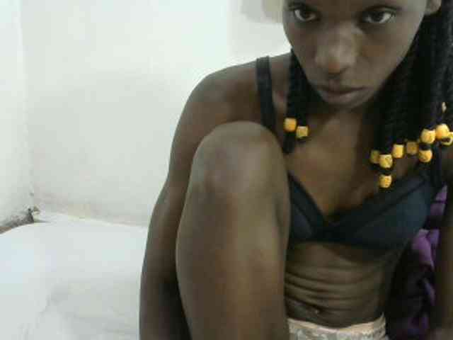 PrettyOne1 webcam