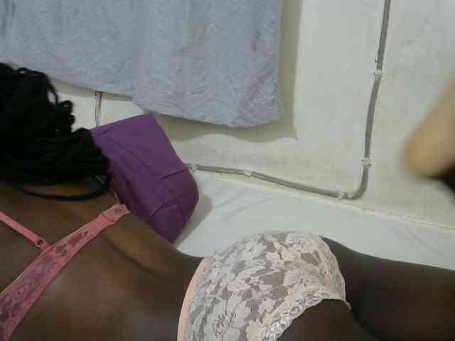 PrettyOne1 webcam