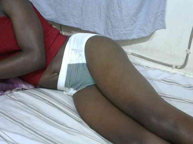 PrettyOne1 webcam
