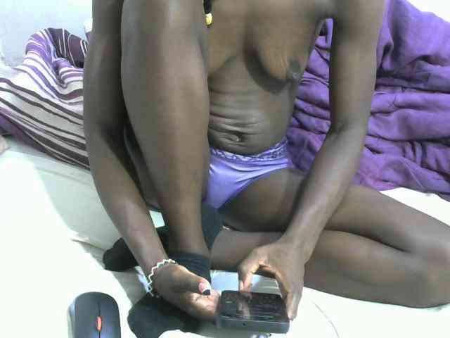PrettyOne1 webcam