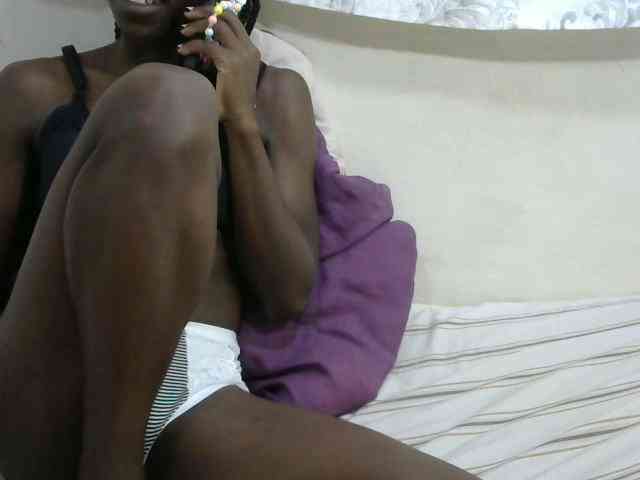 PrettyOne1 webcam