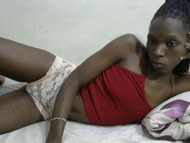 PrettyOne1 webcam