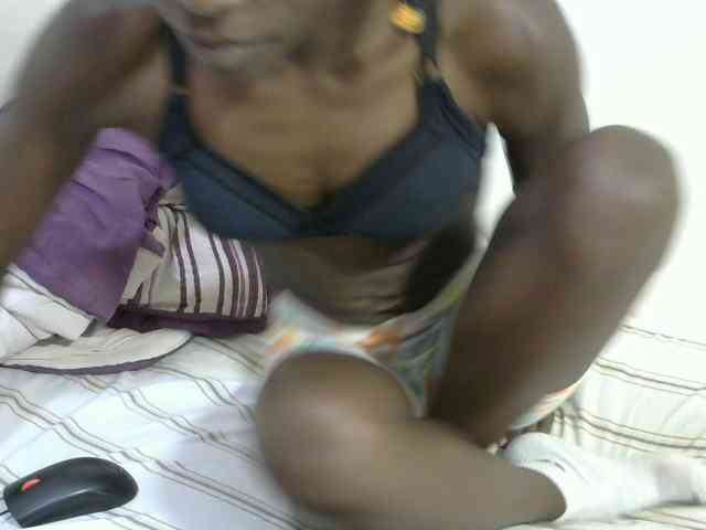 PrettyOne1 webcam