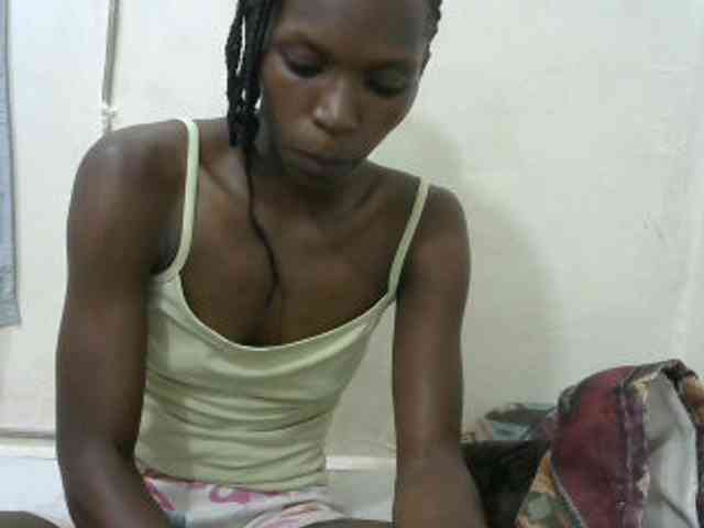 PrettyOne1 webcam