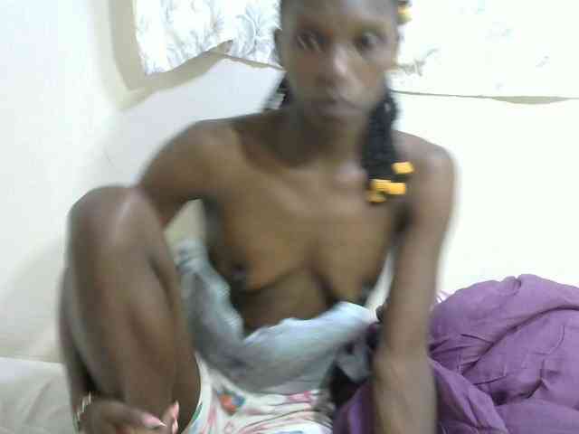 PrettyOne1 webcam