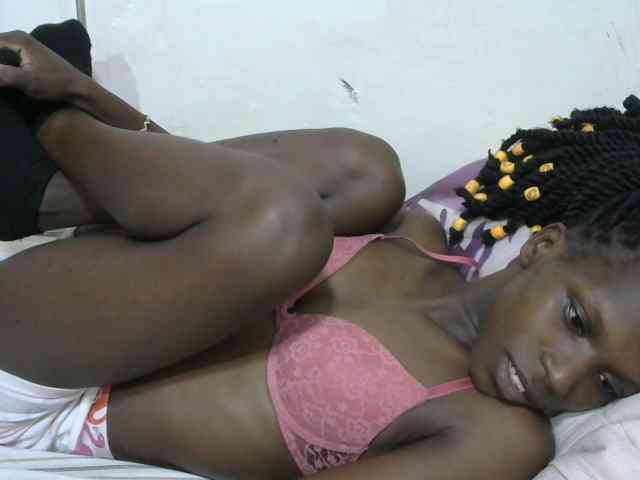PrettyOne1 webcam