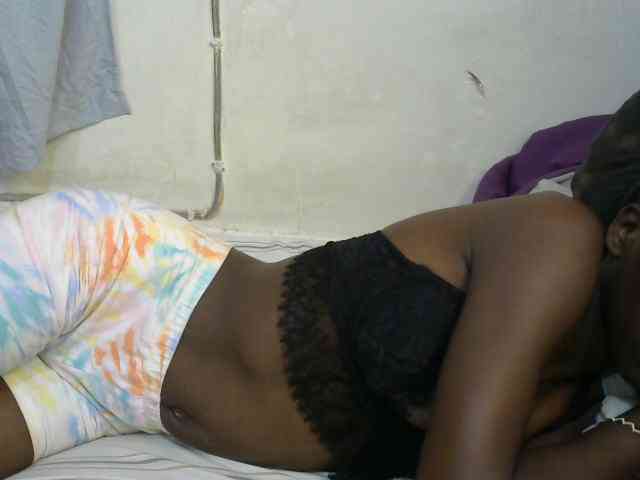 PrettyOne1 webcam