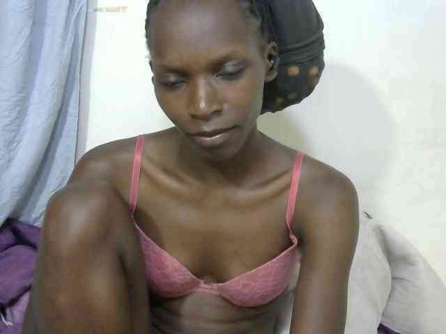 PrettyOne1 webcam