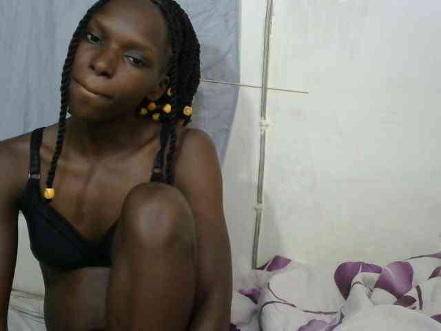 PrettyOne1 webcam
