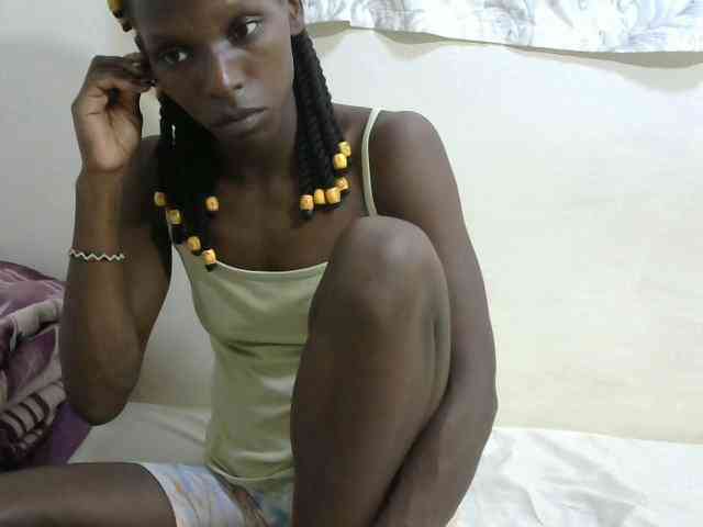 PrettyOne1 webcam