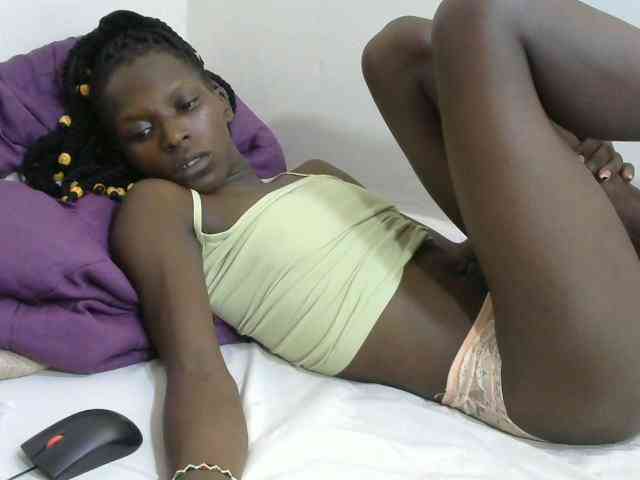 PrettyOne1 webcam