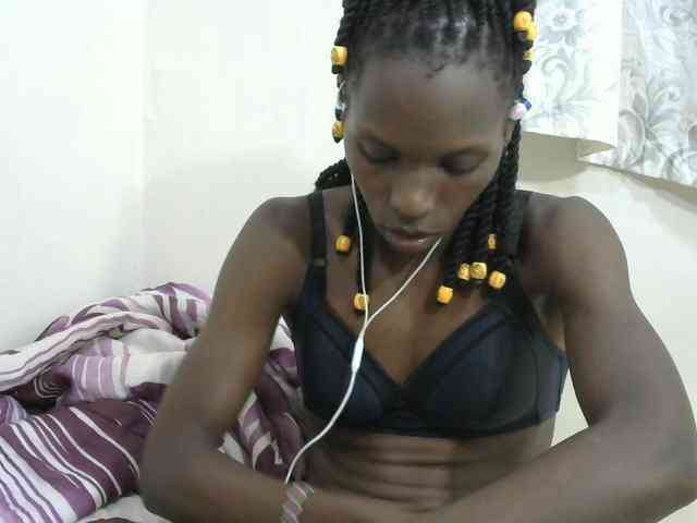 PrettyOne1 webcam