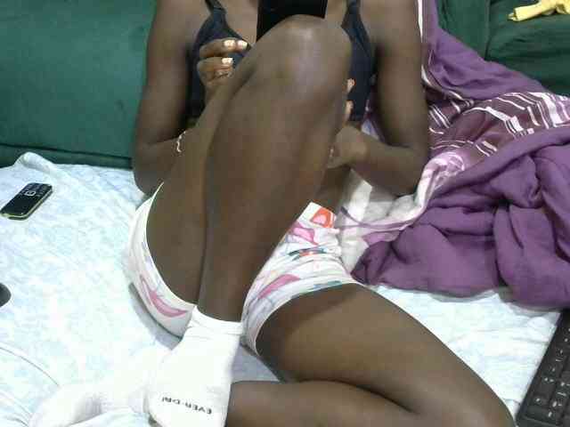 PrettyOne1 webcam