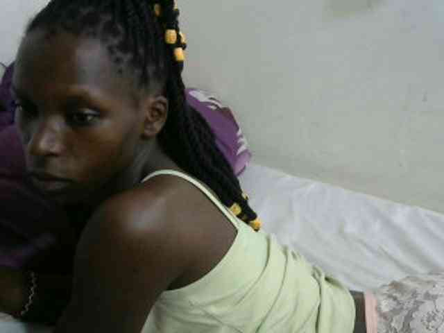 PrettyOne1 webcam