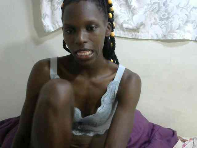 PrettyOne1 webcam