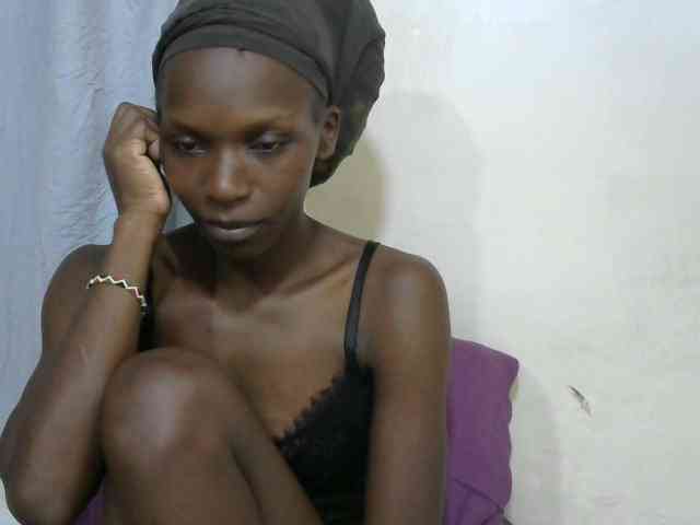 PrettyOne1 webcam