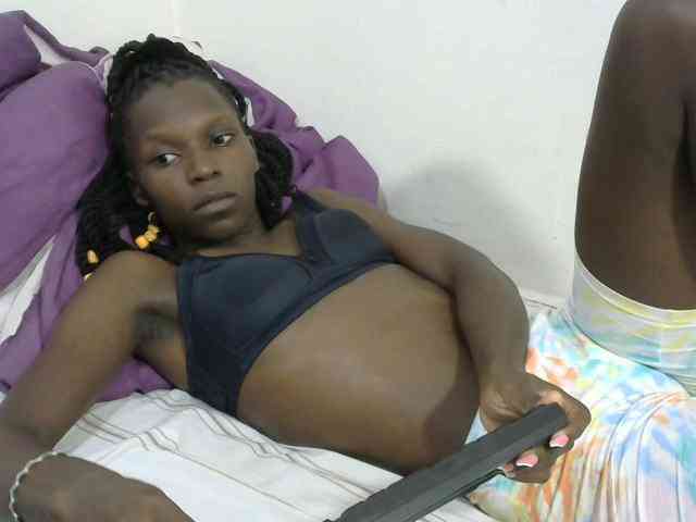 PrettyOne1 webcam