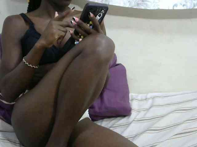 PrettyOne1 webcam