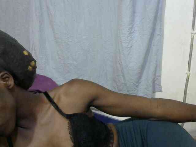 PrettyOne1 webcam