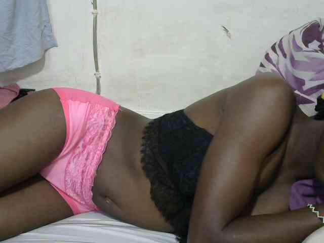 PrettyOne1 webcam