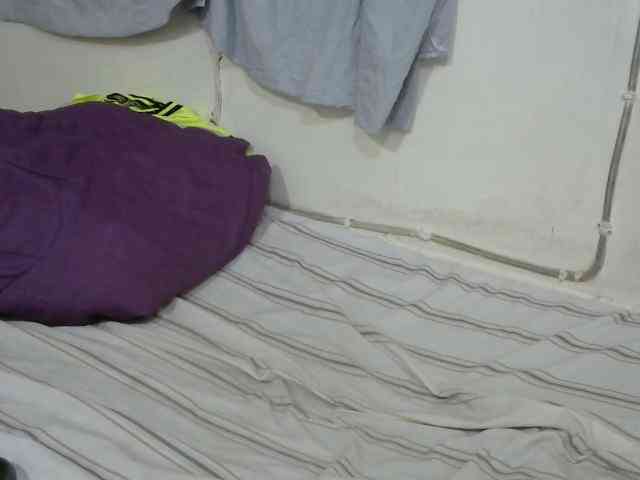 PrettyOne1 webcam