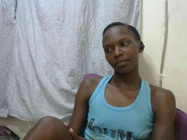 PrettyOne1 webcam