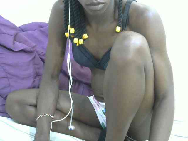 PrettyOne1 webcam