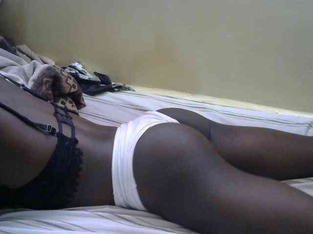 PrettyOne1 webcam