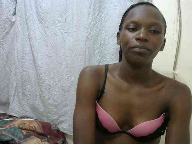 PrettyOne1 webcam