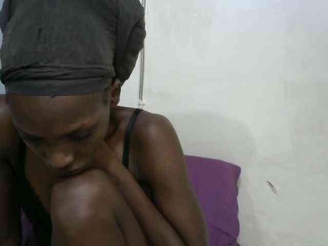 PrettyOne1 webcam