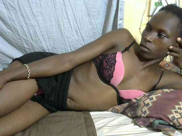 PrettyOne1 webcam
