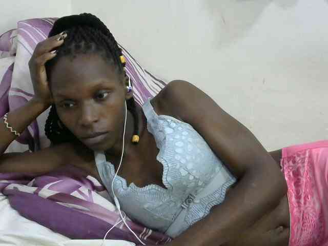 PrettyOne1 webcam