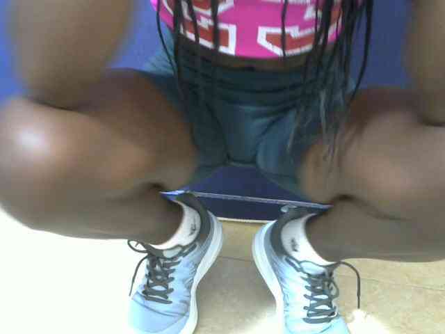 PrettyOne1 webcam