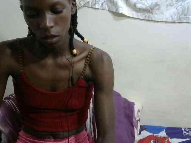 PrettyOne1 webcam