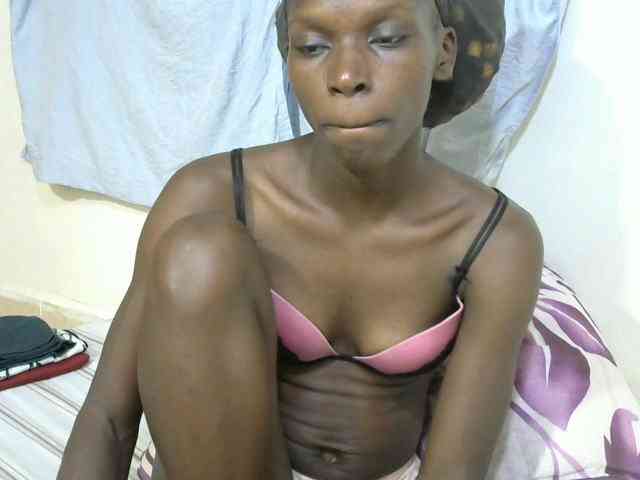 PrettyOne1 webcam