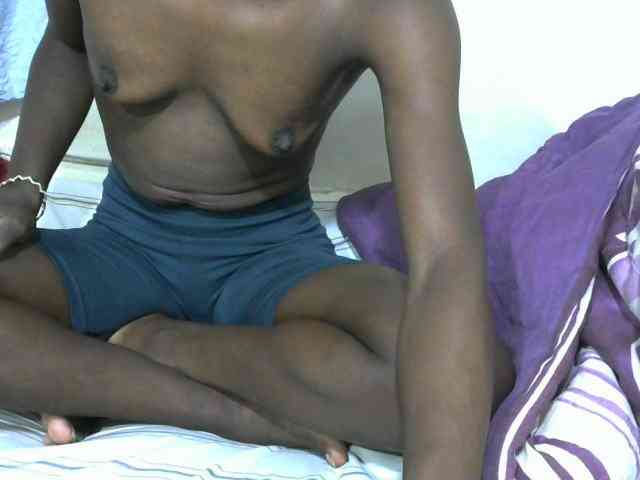 PrettyOne1 webcam