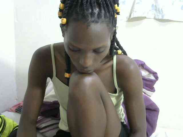 PrettyOne1 webcam