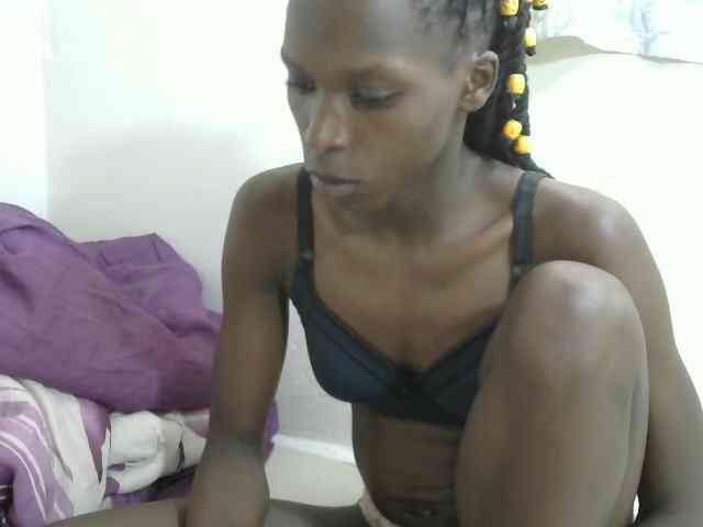 PrettyOne1 webcam